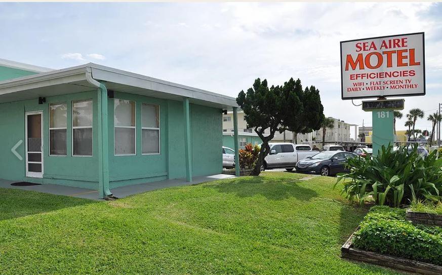 Sea Aire Oceanfront Inn Cocoa Beach Bagian luar foto