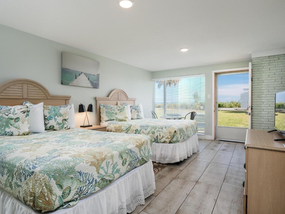 Sea Aire Oceanfront Inn Cocoa Beach Bagian luar foto