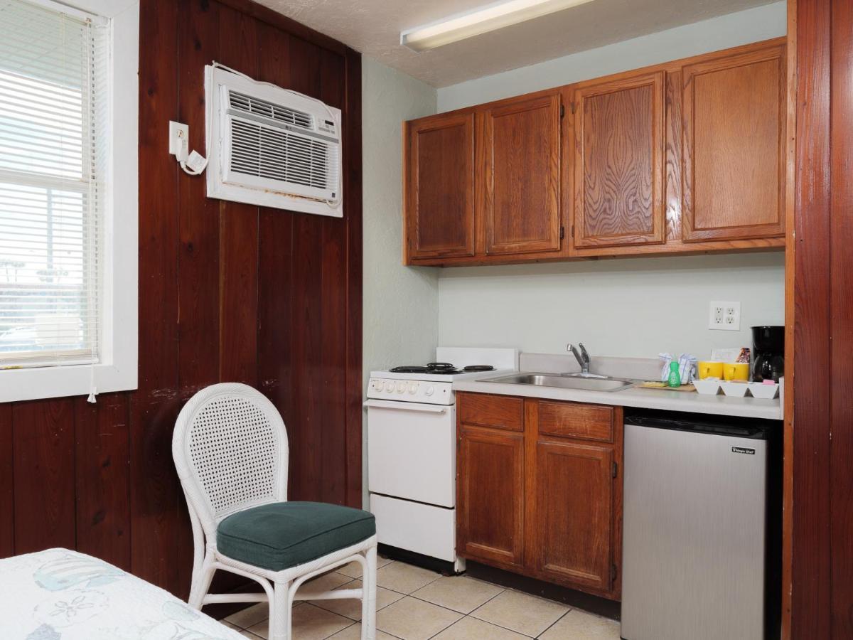 Sea Aire Oceanfront Inn Cocoa Beach Bagian luar foto