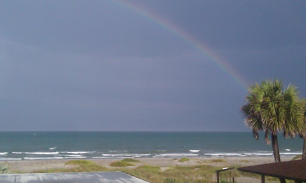 Sea Aire Oceanfront Inn Cocoa Beach Bagian luar foto